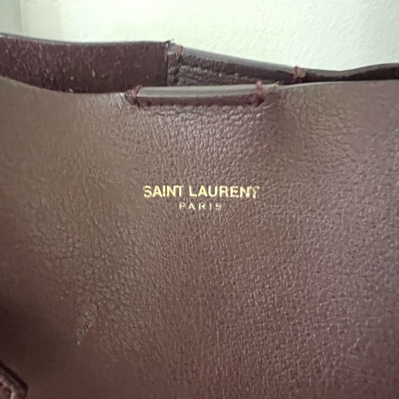 COPY - Saint Laurent tote- excellent condition. No scuffs, no stains - Picture 2 of 7